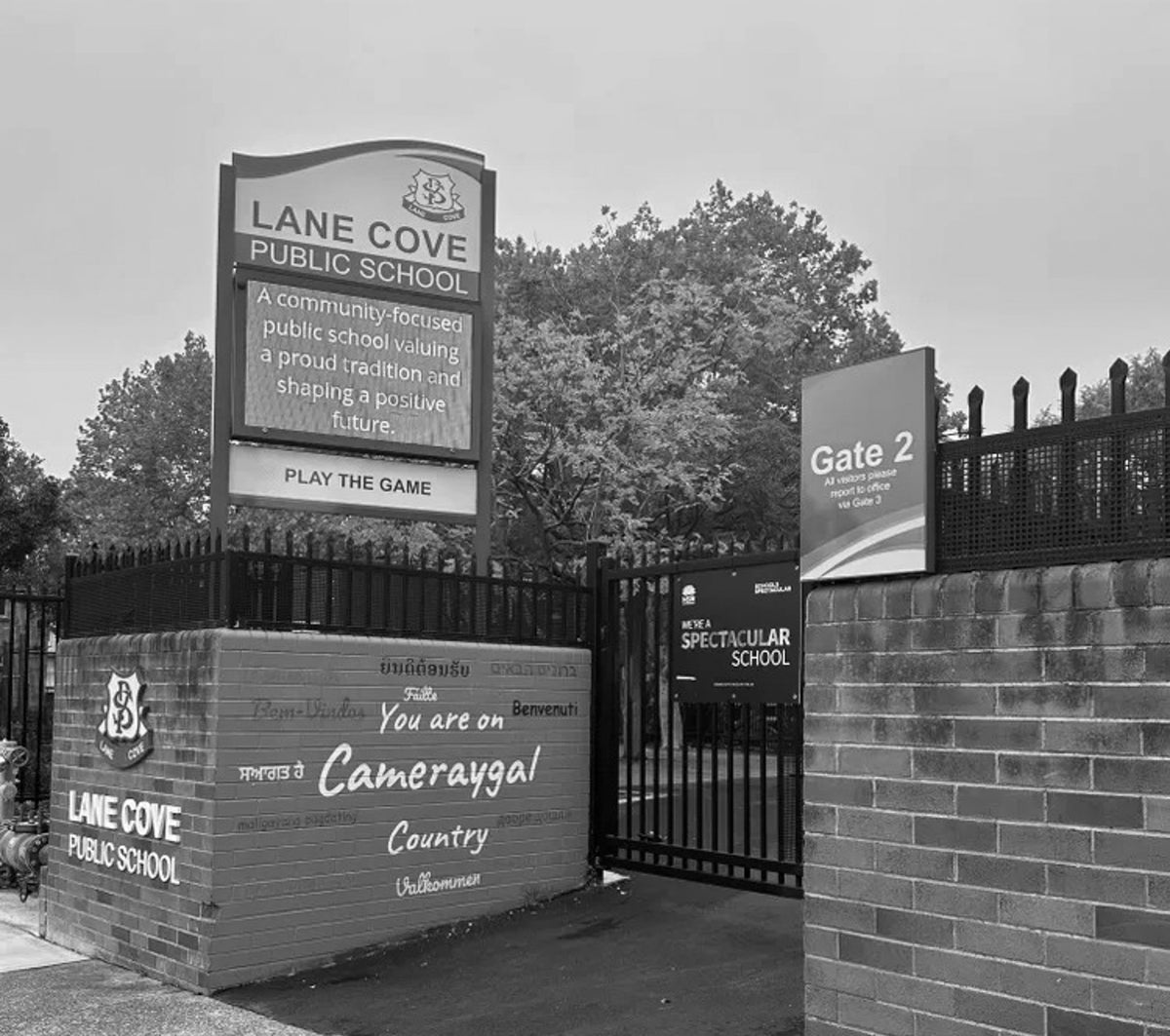 Lane Cove Public School entrance and exterior signage